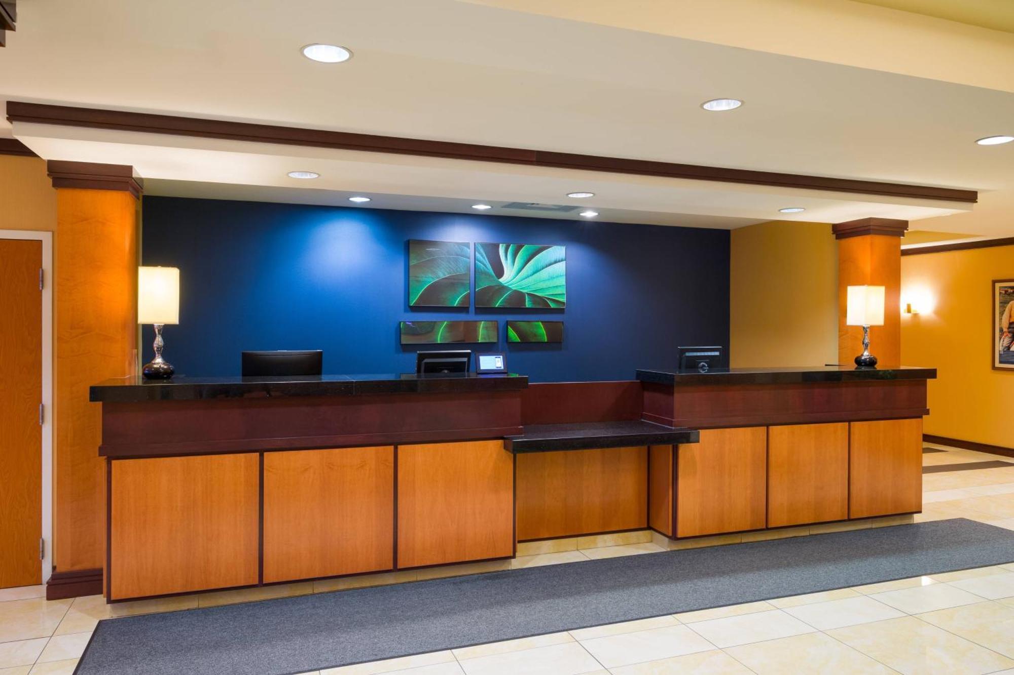 Fairfield Inn & Suites Lock Haven Екстер'єр фото